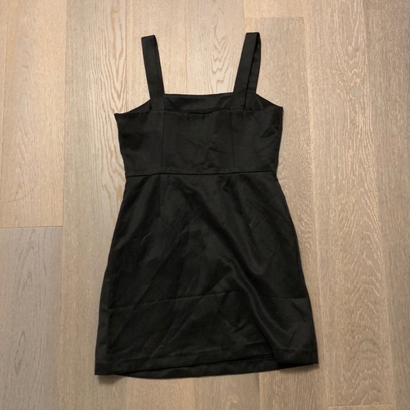 Aritzia Wilfred minidress - Picture 2 of 2